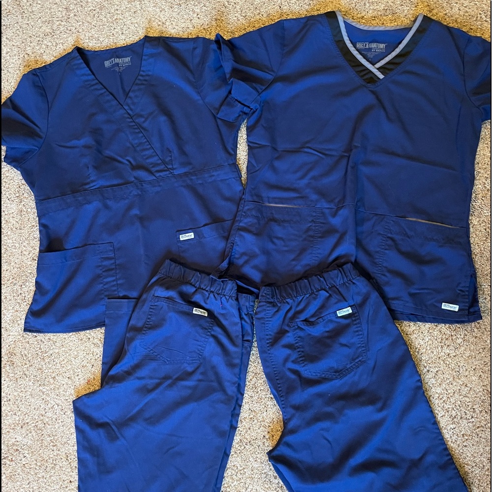 Grey’s Anatomy size large scrubs